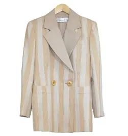 写真：ディオール ダブル テーラードジャケット