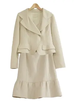 写真：フォクシーブティック セットアップ