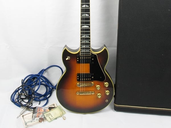 ヤマハSG2000エレキギターの画像