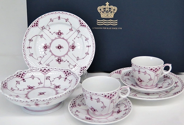 ロイヤルコペンハーゲン パープルハーフレース 国交150周年記念限定セット